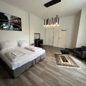 https://king-david-garden.find-berlin-hotels.com