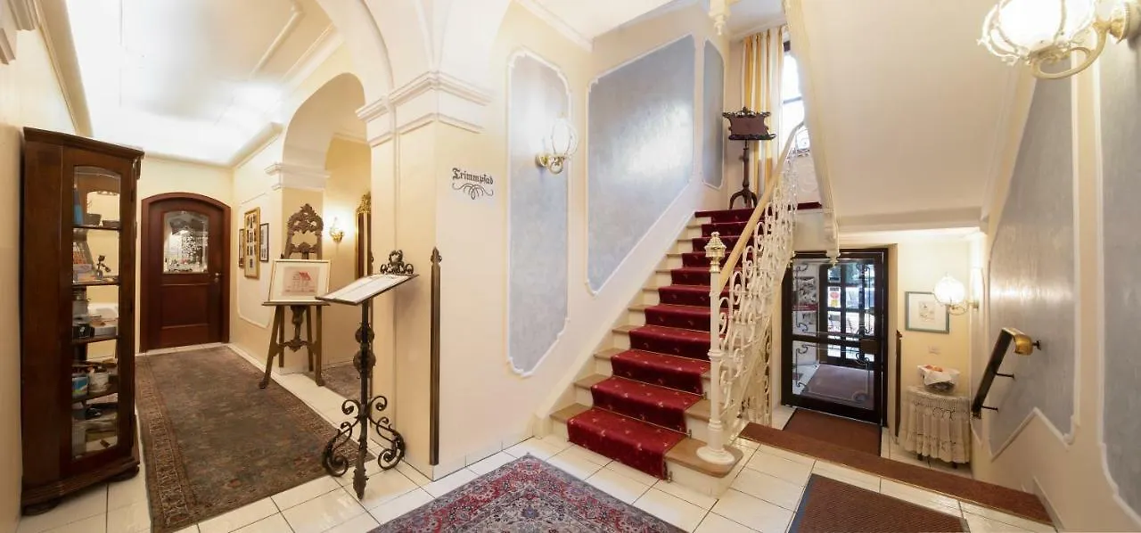 Simones Hotel Fuerstenhof Landshut 3*,